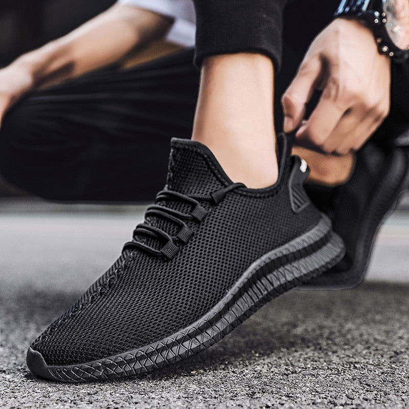 Lac-up Lightweight Mens Casual Sneaker - Laven Club
