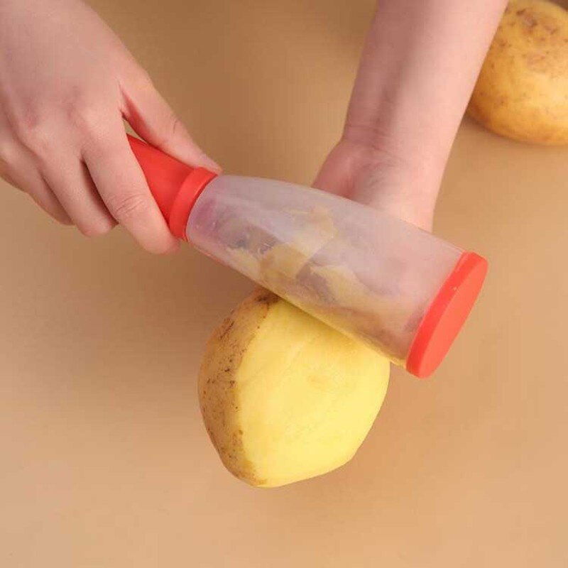 Multifunctional Peeler with Storage Container - Laven Club